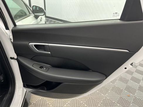 New 2025 Hyundai Sonata SEL image 17