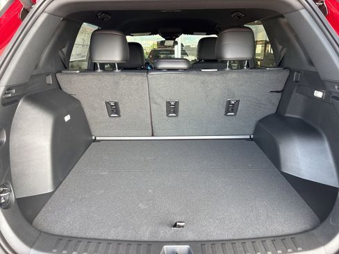 New 2026 Chevrolet Equinox RS FWD image 17