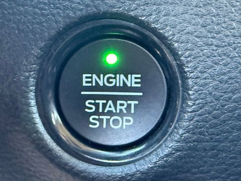 Used 2021 Ford Ranger Lariat w/ Tremor Off-Road Package image 31