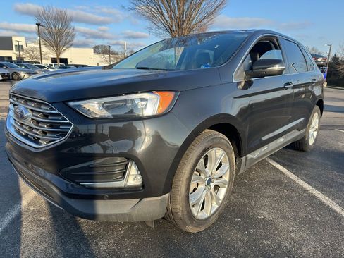 Used 2022 Ford Edge Titanium image 7
