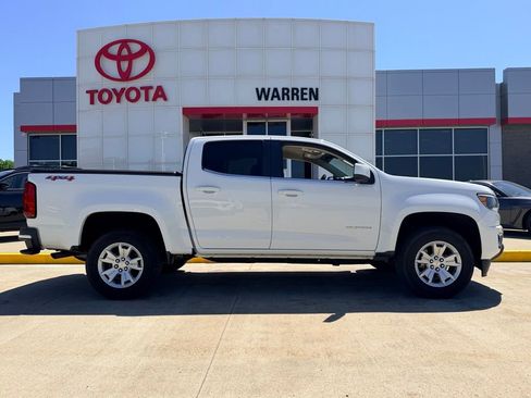 Used 2019 Chevrolet Colorado LT w/ LT Convenience Package AWD/4WD image 3