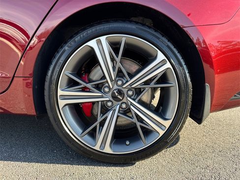 Used 2025 Genesis G70 3.3T Advanced w/ Sport Prestige Package image 20