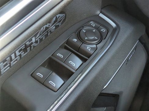 New 2025 Chevrolet Silverado 1500 High Country image 19