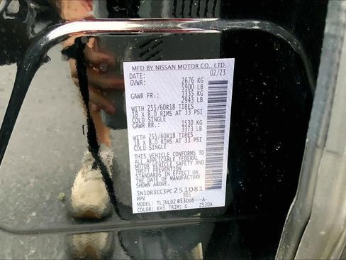 Used 2023 Nissan Pathfinder SL image 14