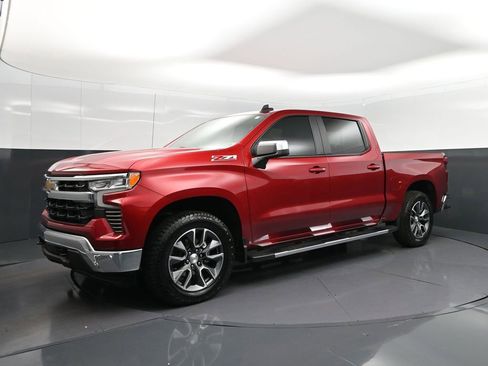 Used 2023 Chevrolet Silverado 1500 LT w/ All Star Edition Plus image 3