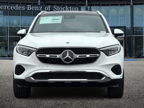 New 2026 Mercedes-Benz GLC 300 4MATIC image 9