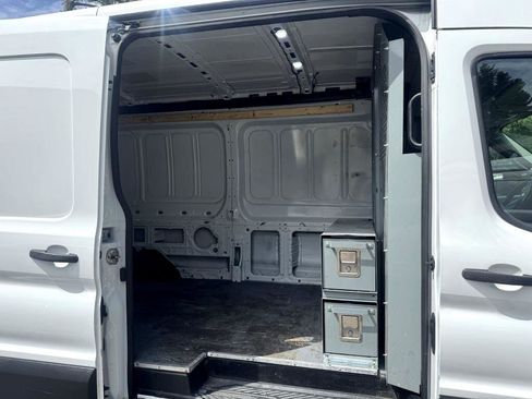 Used 2020 Ford Transit 250 Medium Roof image 6