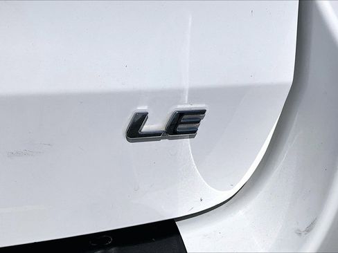 Used 2019 Toyota Sienna LE FWD image 26
