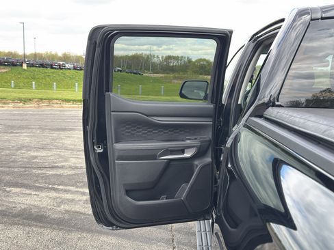 Used 2024 Ford Ranger XLT w/ Equipment Group 301A Mid AWD/4WD image 34