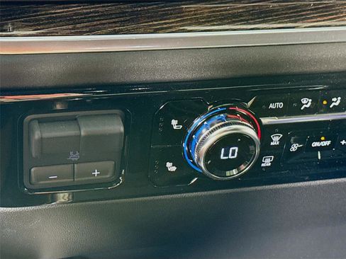 New 2025 GMC Sierra 1500 Elevation w/ Preferred Package image 16