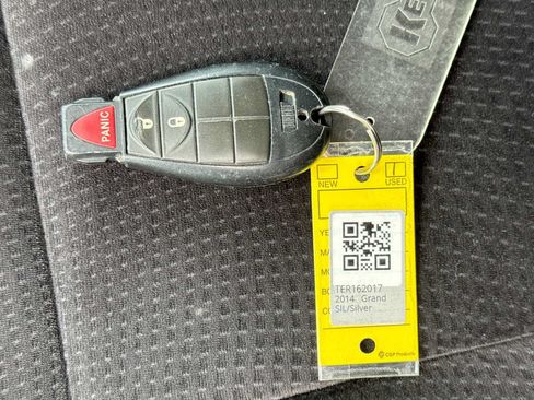 Used 2014 Dodge Grand Caravan SE w/ Quick Order Package 29E SE FWD image 18