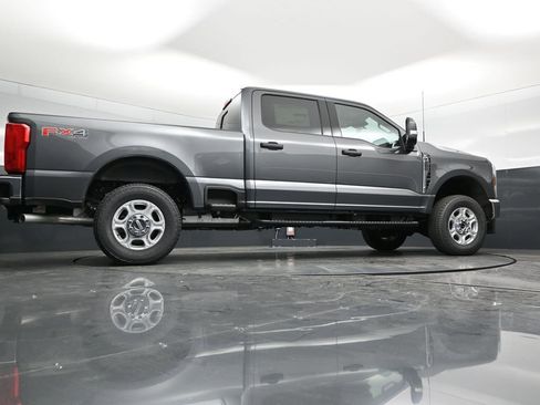 New 2026 Ford F250 XLT AWD/4WD image 56