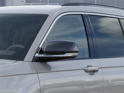 New 2025 Jeep Grand Cherokee L Limited w/ Trailer Tow Package image 12