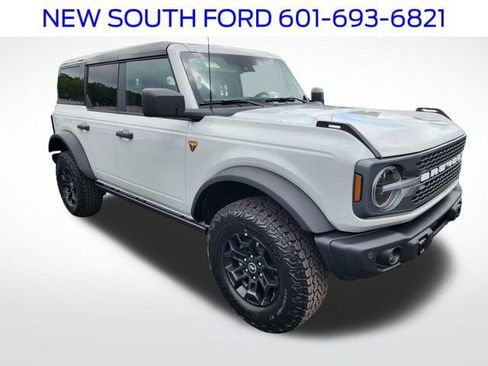 New 2026 Ford Bronco Badlands image 15