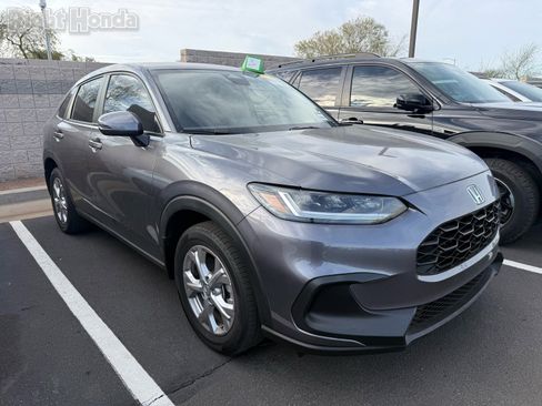 Certified 2023 Honda HR-V LX image 5