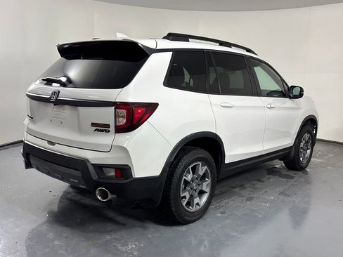 Used 2023 Honda Passport TrailSport image 8