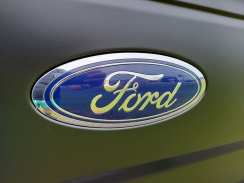 Used 2016 Ford F150 XL w/ XL Power Equipment Group AWD/4WD image 10