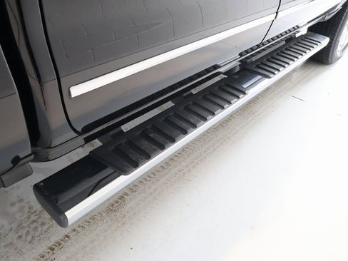 Used 2016 Chevrolet Silverado 2500 High Country w/ Duramax Plus Package image 32