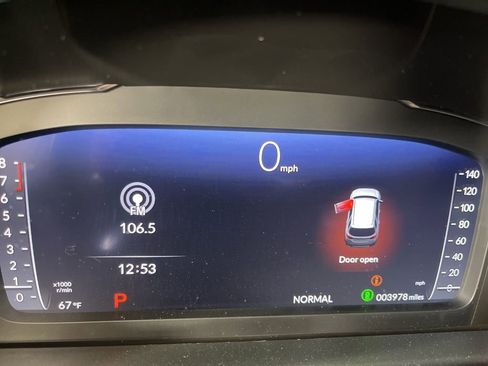 Certified 2023 Honda Pilot Elite image 33