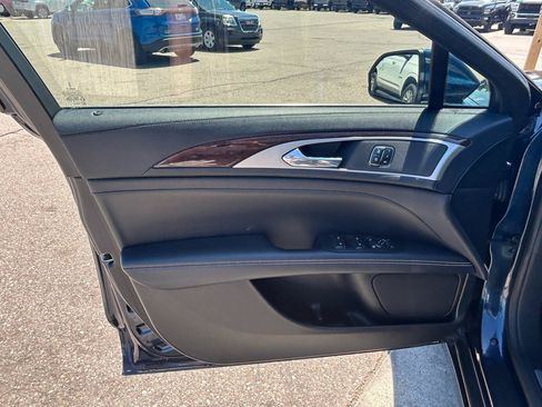 Used 2017 Lincoln MKZ Reserve w/ Climate Package AWD/4WD image 14