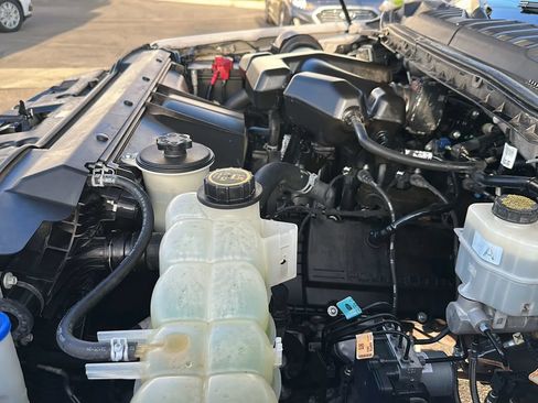 Used 2019 Ford F250 XL w/ Power Equipment Group RWD image 18