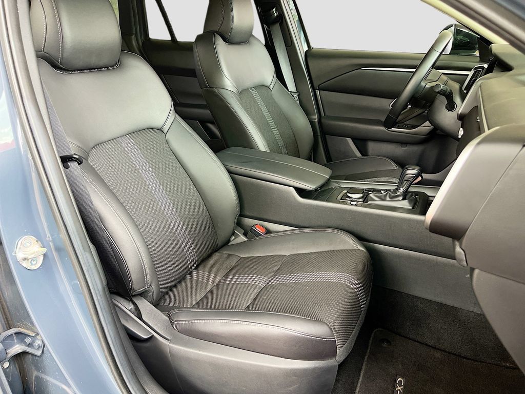 Used 2025 MAZDA CX-50 AWD 2.5 S w/ Cargo Package image 30