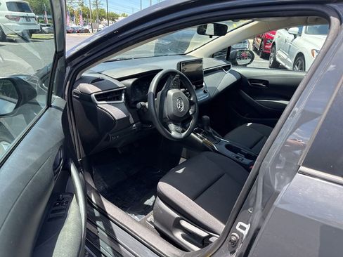 Used 2023 Toyota Corolla LE FWD image 9