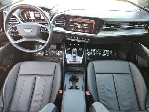 Used 2022 Audi Q4 e-tron Prestige AWD/4WD image 25