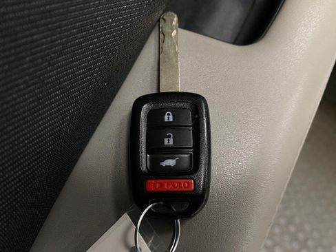 Used 2020 Honda HR-V LX image 28