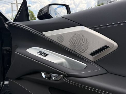 Used 2024 Chevrolet Corvette Stingray Preferred Cpe w/ Battery Protection Package RWD image 18