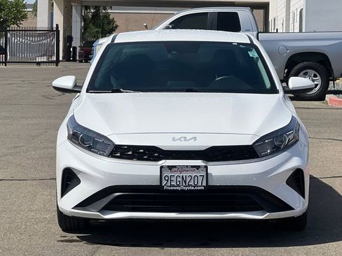 Used 2023 Kia Forte LXS FWD image 11