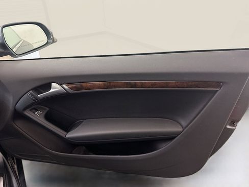 Used 2013 Audi A5 2.0T Premium Plus image 29