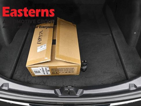 Used 2023 Tesla Model 3 Standard Range image 9