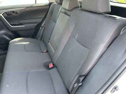 Used 2024 Toyota RAV4 LE AWD/4WD image 6