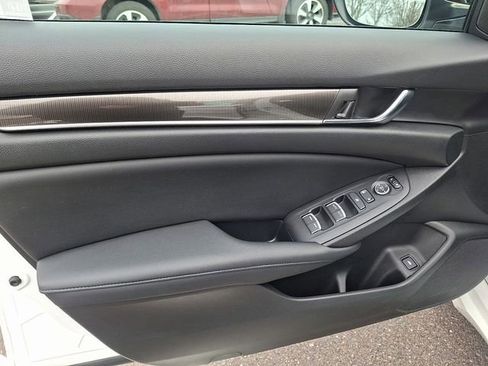 Used 2021 Honda Accord Sport Special Edition image 12