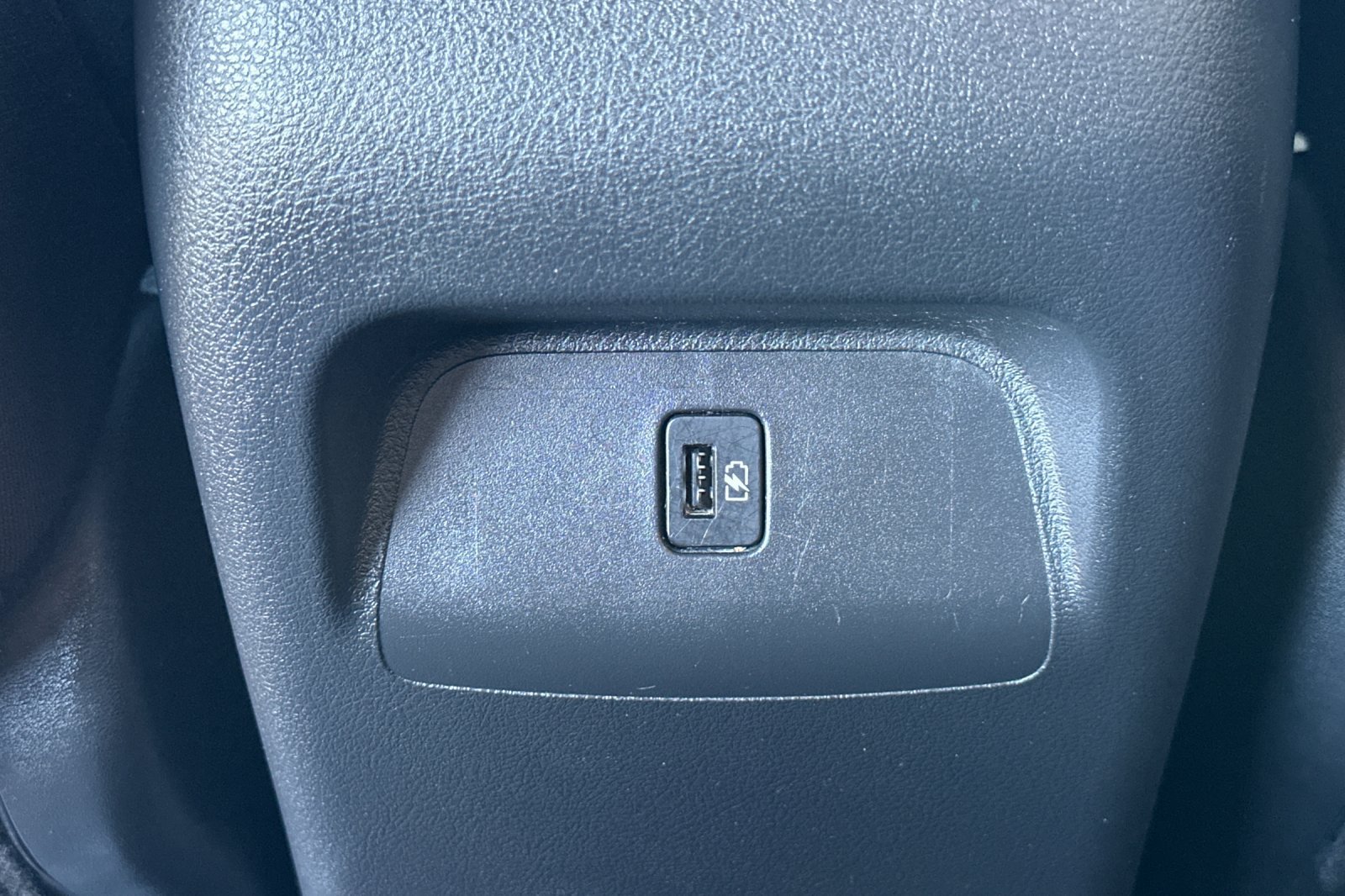 Used 2024 Nissan Sentra SV FWD image 15