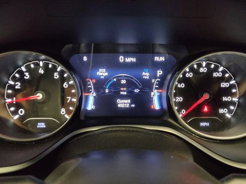 Used 2018 Jeep Compass Limited w/ Navigation Group image 23