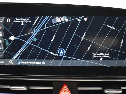 Used 2025 Hyundai Elantra Limited image 30