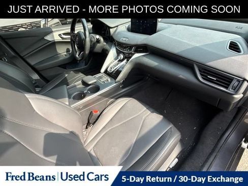 Used 2023 Acura TLX FWD image 12