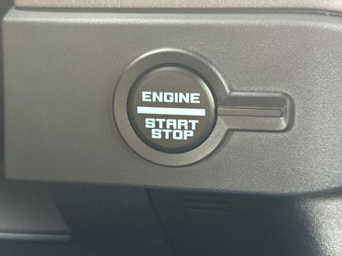 New 2025 Ford Bronco Badlands image 23