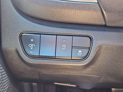 Used 2024 Kia Seltos EX AWD/4WD image 18
