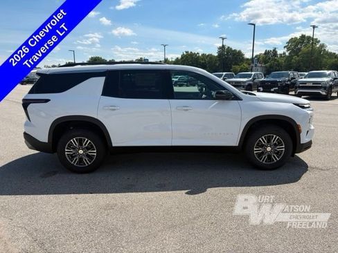 New 2026 Chevrolet Traverse LT w/ Driver Confidence Package AWD/4WD image 6
