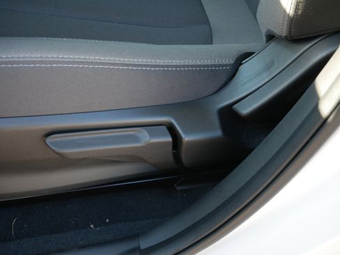 Used 2025 Subaru Impreza 2.0i image 19