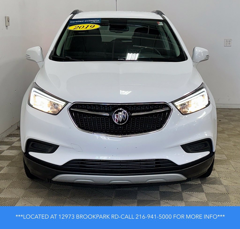Used 2019 Buick Encore Preferred FWD image 2
