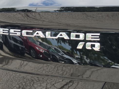 Used 2025 Cadillac Escalade IQ Luxury 2 w/ LPO, Premium Carpet Package AWD/4WD image 84