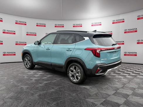 Used 2024 Kia Seltos S AWD/4WD image 7