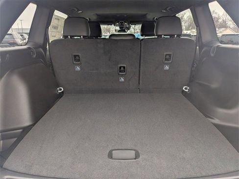 New 2025 Jeep Grand Cherokee Altitude image 29