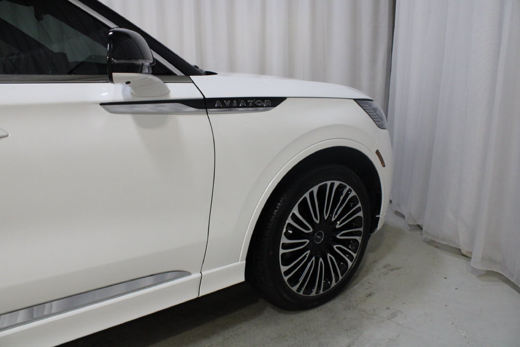 New 2027 Lincoln Aviator Black Label w/ Dynamic Handling Package AWD/4WD image 27