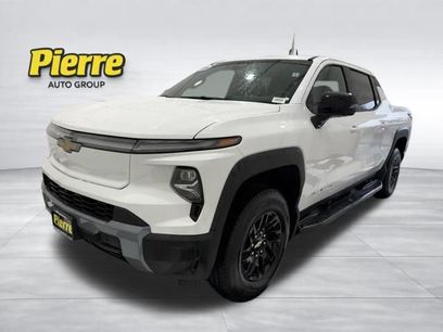 Used 2025 Chevrolet Silverado EV LT