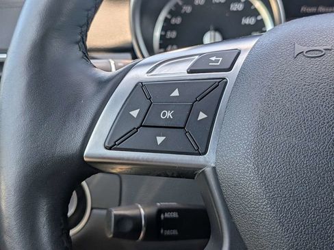 Used 2014 Mercedes-Benz ML 550 4MATIC image 26